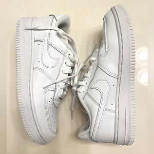 Nike Air Force 1 LE kids 1.5Y